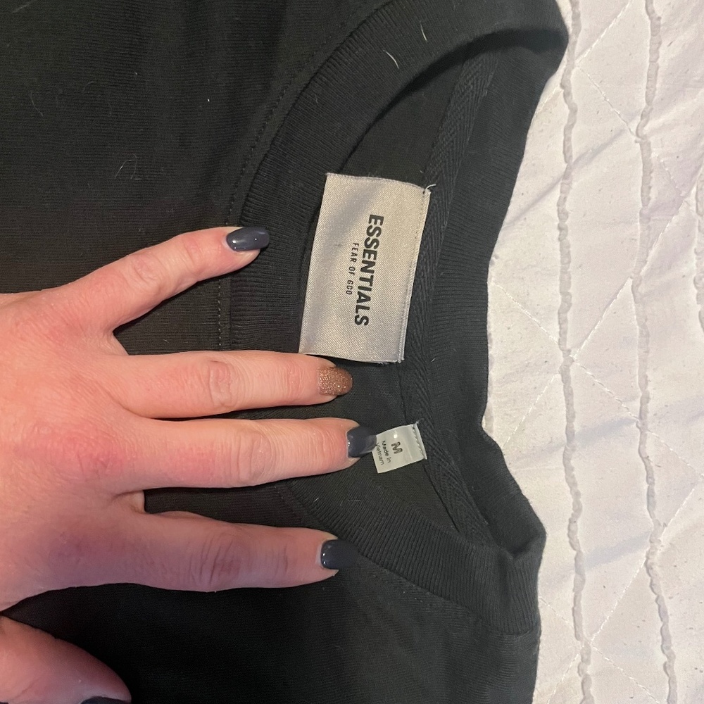 Men’s Essential T-Shirt